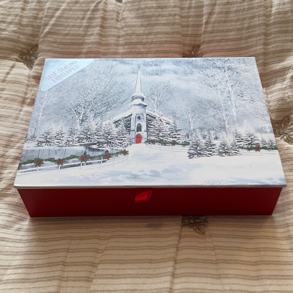 NWT - Boxed Holiday Cards - 20 cards /21 envelopes